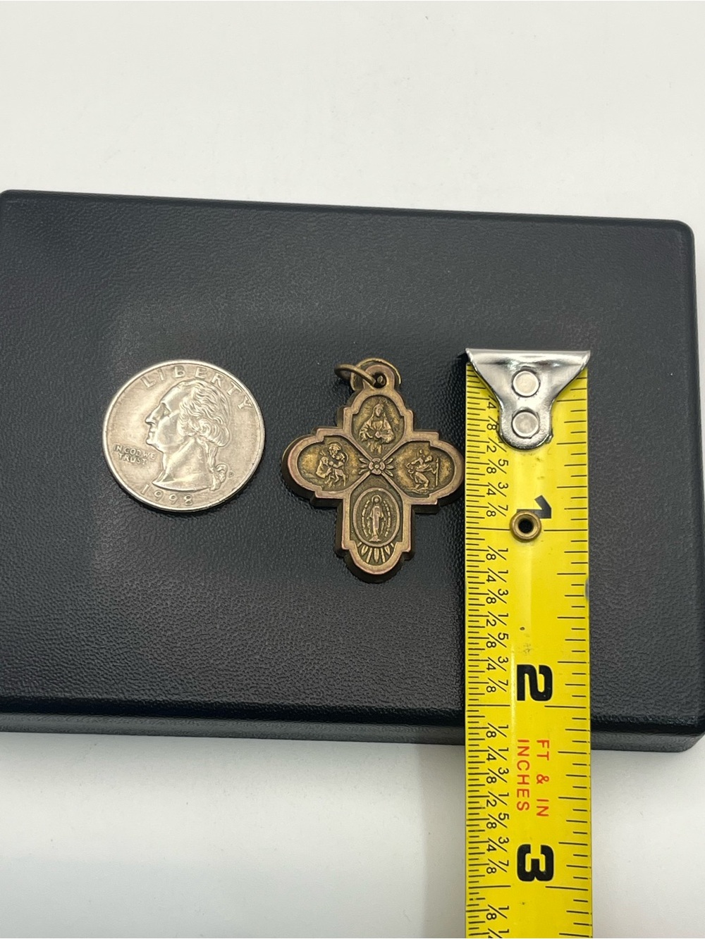 Vintage Catholic Gold tone 4 Way Religious Medal Four Way Cross pendant - Picture 7 of 12